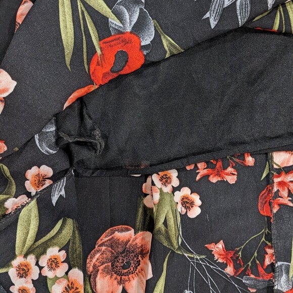 Floral Maxi Dress - Picture 9 of 9